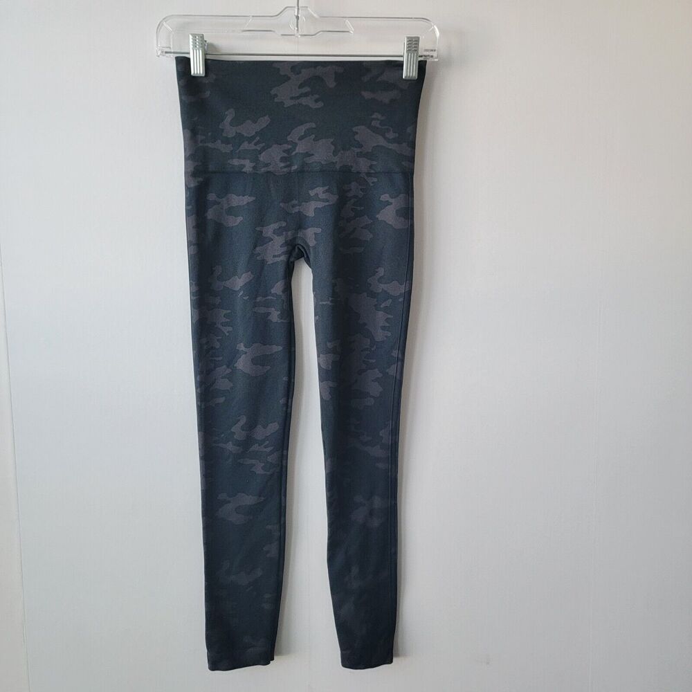 Spanx Look at Me Now Seamless Heather Camo Leggings size M
